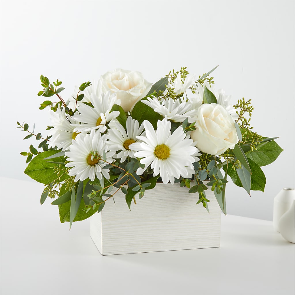Fresh Linen Box Bouquet – Qfc, Seattle WA