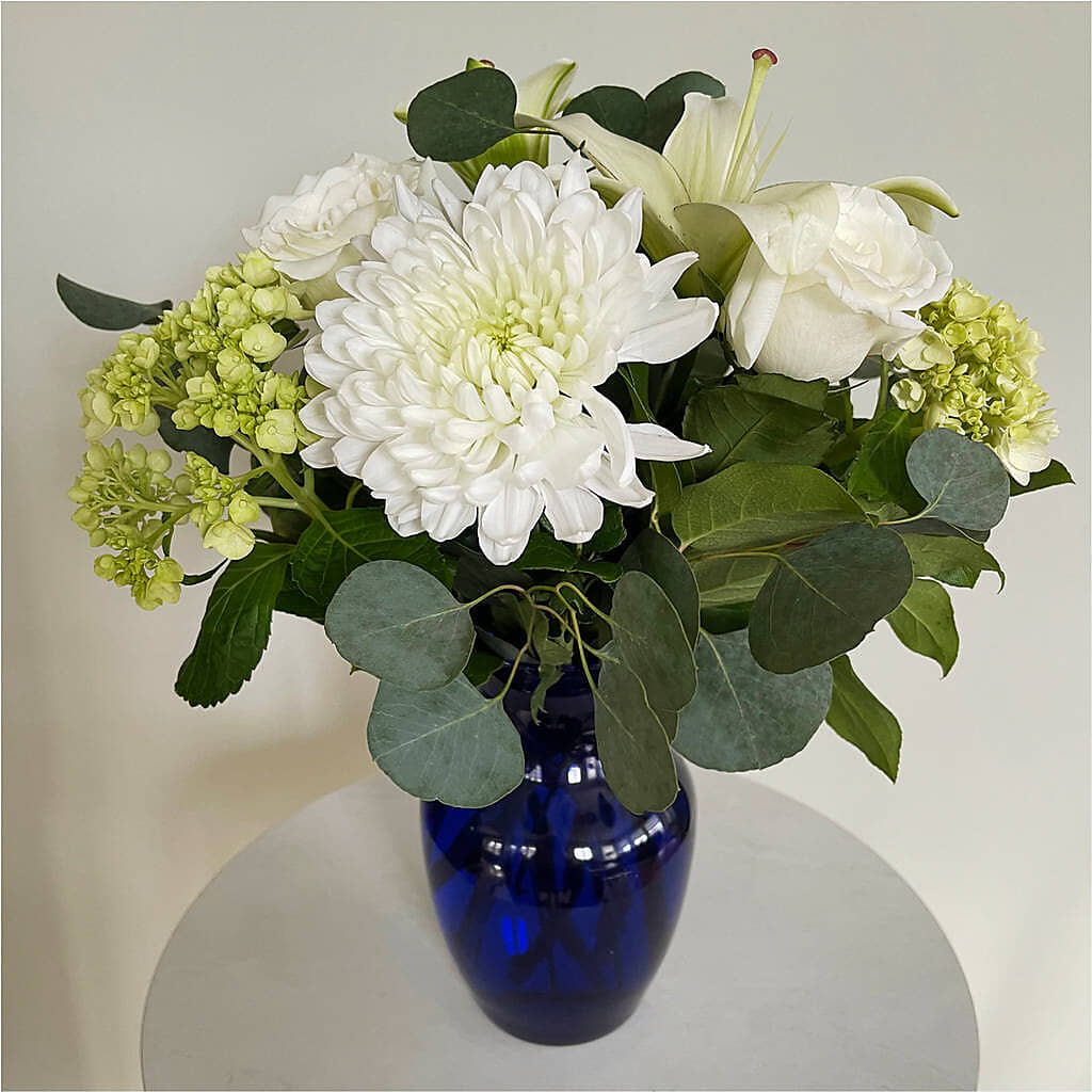 Snowy Dreams Bouquet –  Qfc, Seattle WA